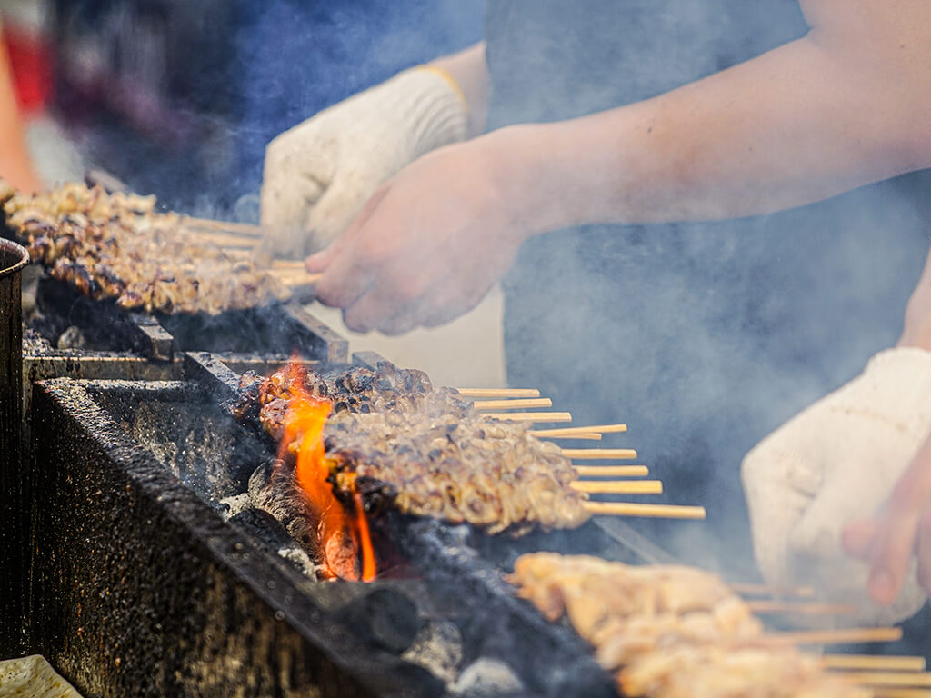 春香炭の焼き鳥